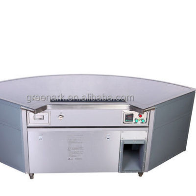 kaufen 9 Seats Fan Shape Teppanyaki Grill Table with 20mm Thick Food-Grade Alloy Steel and 380V/8KW Power Online-Herstellung