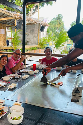 Außenrechteckige Gas-Freistehende Teppanyaki Grill Tisch Hibachi Grill